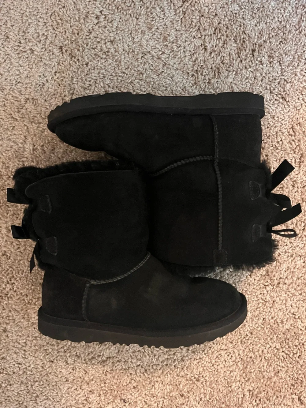 UGG Kids Bailey Bow II Boots Size 5